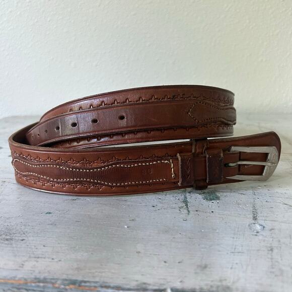 Vintage leather Ranger belt with belt buckle tooled embossed western cowboy 32 - Picture 14 of 14